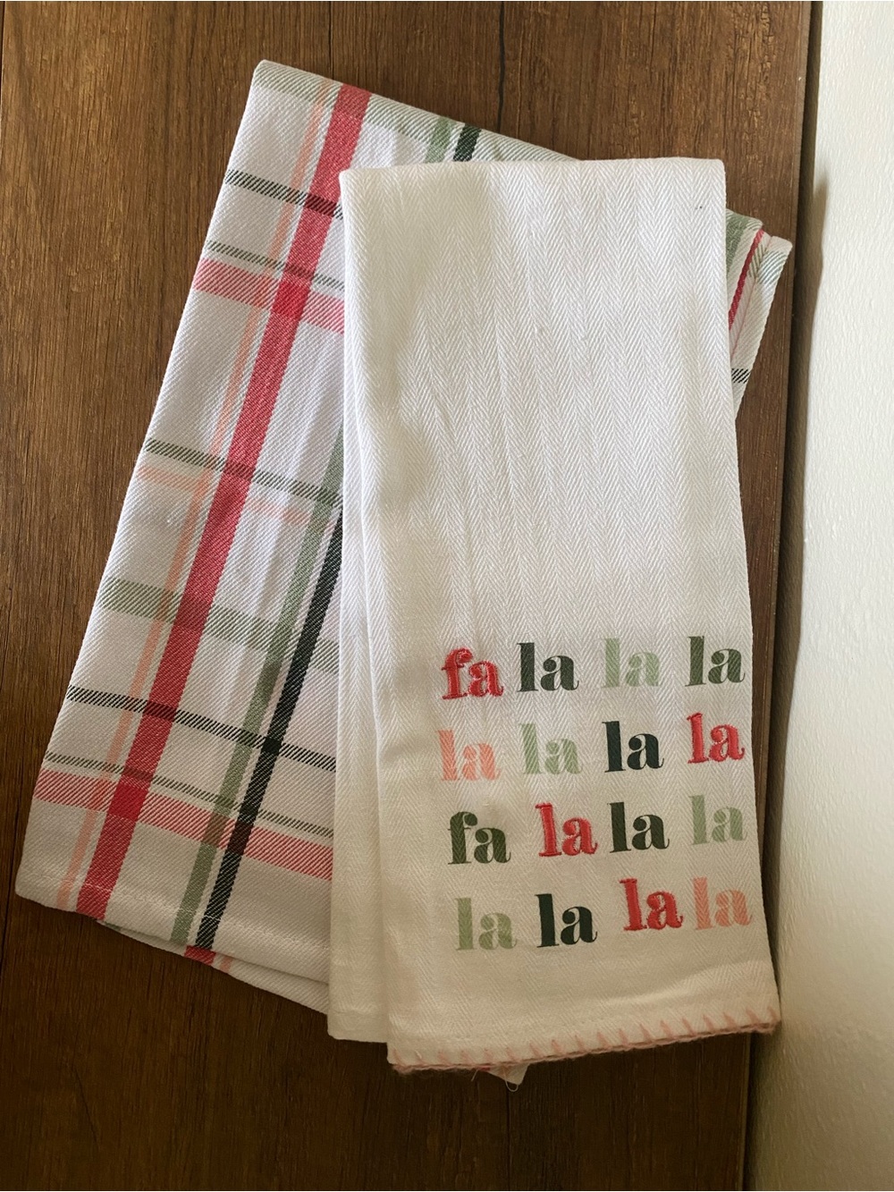 Target Holiday Cotton Kitchen Towels - White with Red & Green Plaid